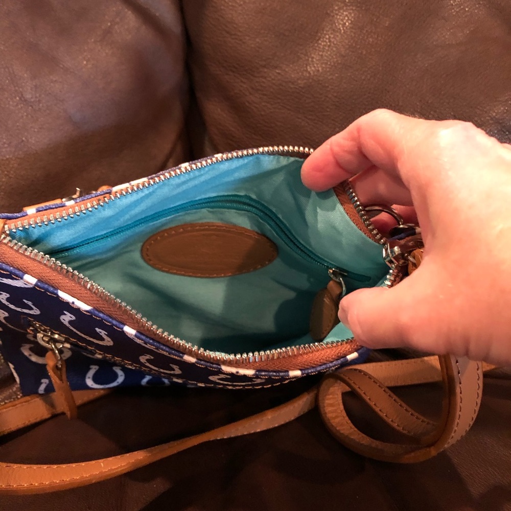 Anastasia Moda Indianapolis Colts Crossbody Purse - Picture 5 of 8